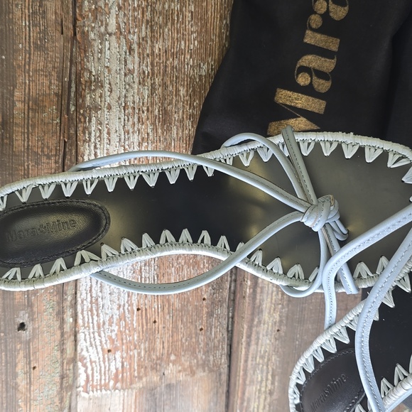 Mara & Mine Blue Strappy Kitten Heel Womens Sandals, Size 10 NWT - Picture 2 of 6